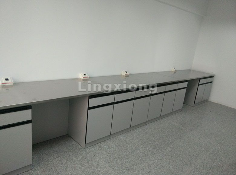 All Wood Workbench